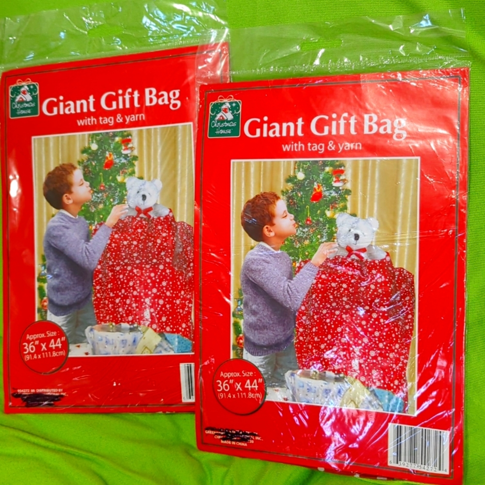 📌SALE $8.📌Giant Gift Bags Lot of 2 with Tag & Yarn 36" x 44" New